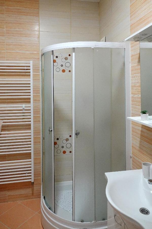 Apartman Gundulic Vinkovci Ngoại thất bức ảnh