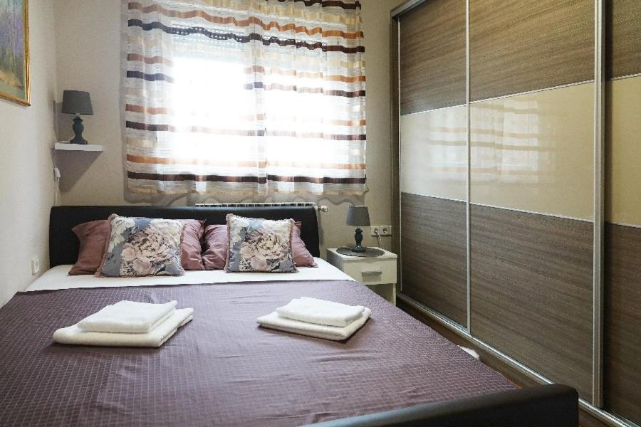 Apartman Gundulic Vinkovci Ngoại thất bức ảnh