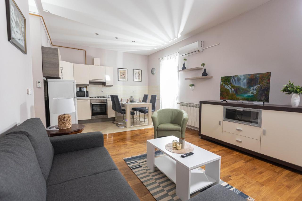 Apartman Gundulic Vinkovci Ngoại thất bức ảnh