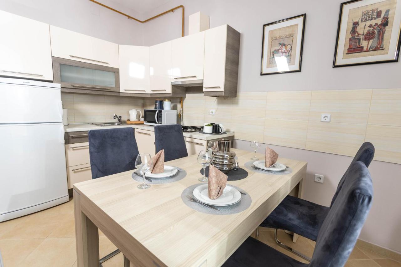 Apartman Gundulic Vinkovci Ngoại thất bức ảnh