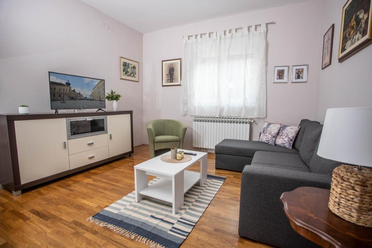 Apartman Gundulic Vinkovci Ngoại thất bức ảnh